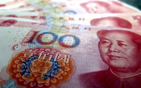 Экономист Масленников призвал россиян не вкладываться в юани