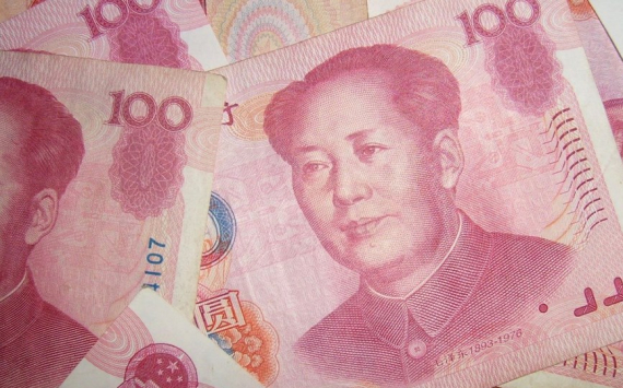 Греф не видит рисков для приостановки торгов юанем