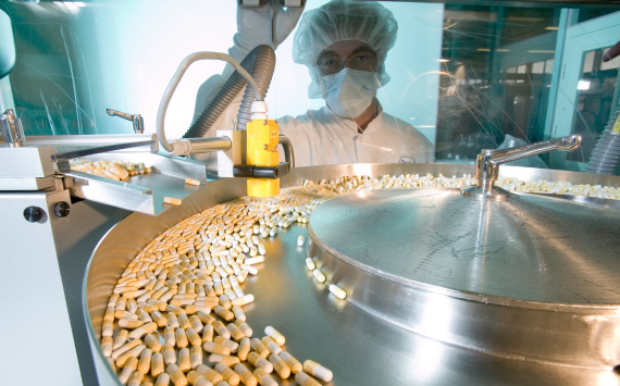 Производители лекарственных препаратов просят продлить действие повышенных цен на товары