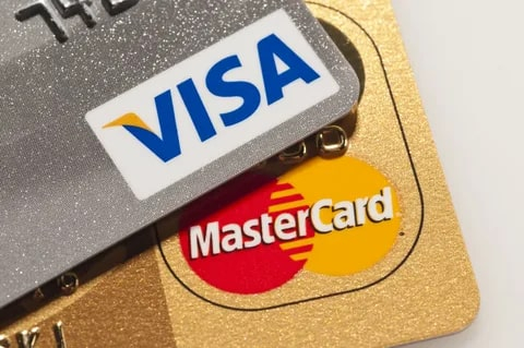 В России сомневаются в скором возвращении Mastercard и Visa