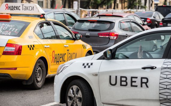 "Яндекс.Такси" и Uber официально объединились
