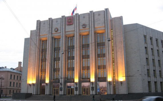 Ленинградская область сократила расходы на содержание органов власти на 2,6%