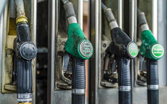 Эксперты: Рост цен на бензин грозит подорожанием продуктов 
