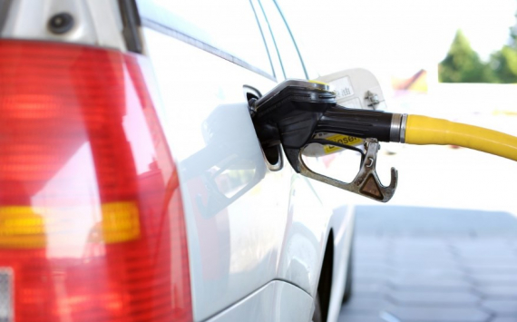 В Югре независимые АЗС подняли цены на бензин до 49 рублей