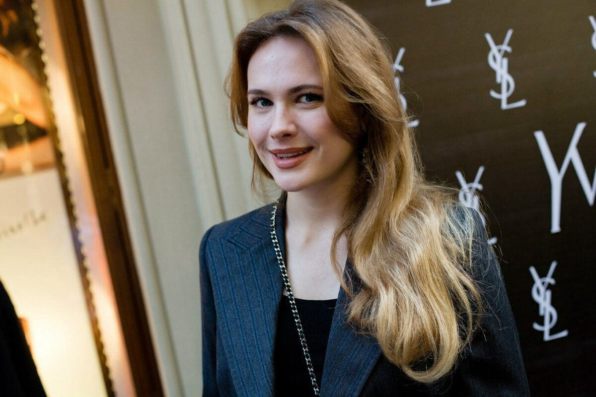 Анна Горшкова - актриса и модель.